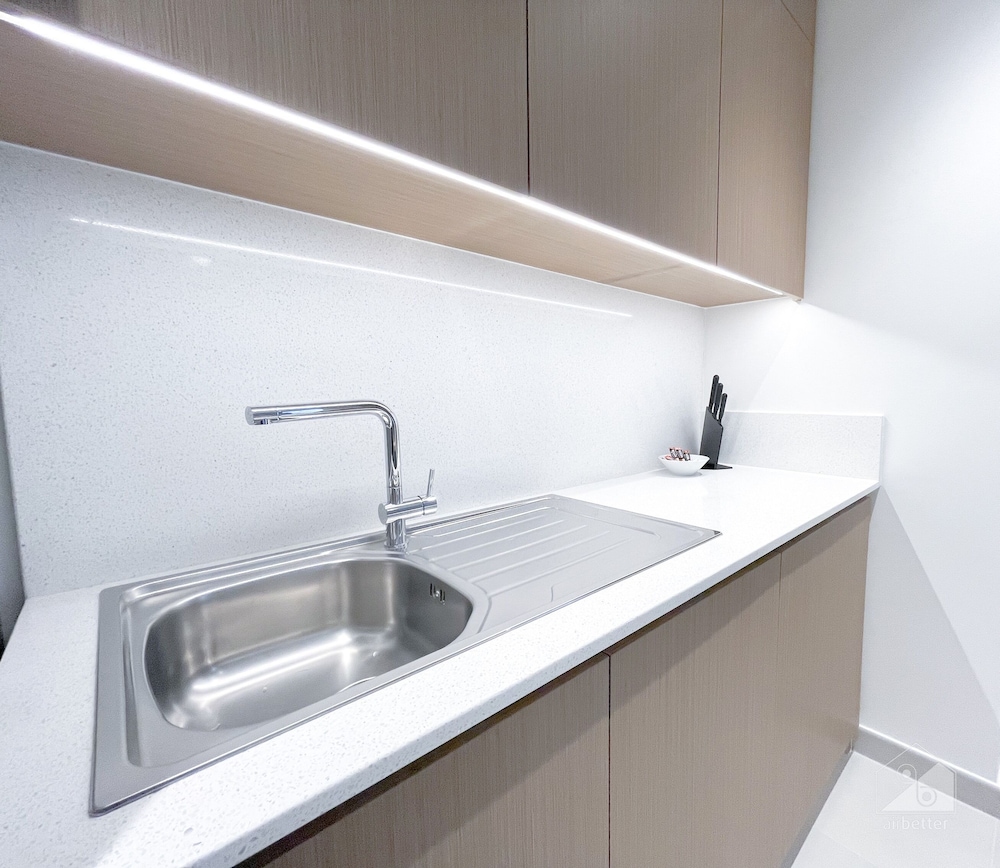 Creek Beach Dubai to Stunning 2B Apt with Balcony in Dubai Creek Harbour