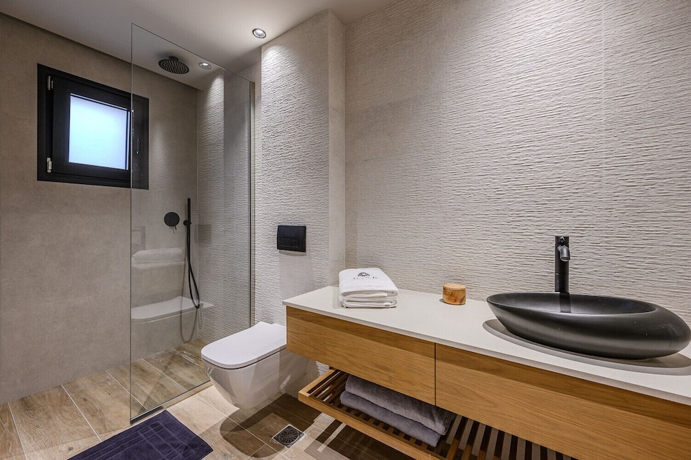 Nysa Luxury villa 1