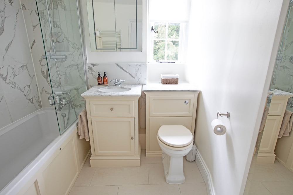 Charming 1700S Cottage In Bradford On Avon Nr Bath