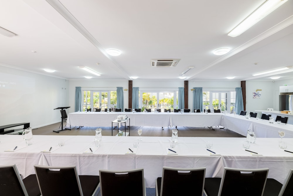 meeting & event spaces