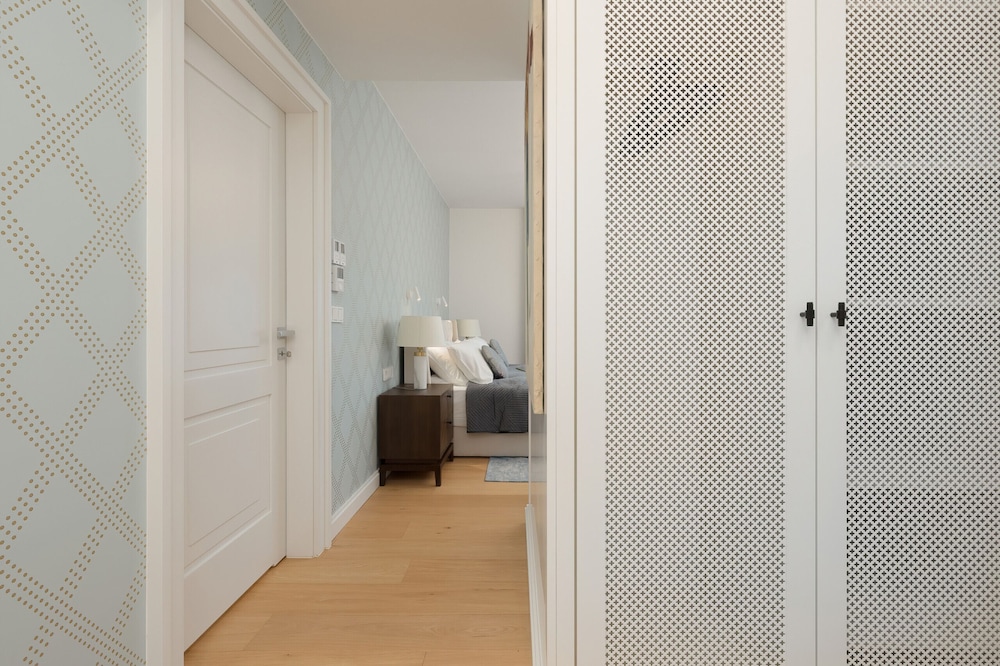 Jantaris Apartment by Renters Prestige view 4