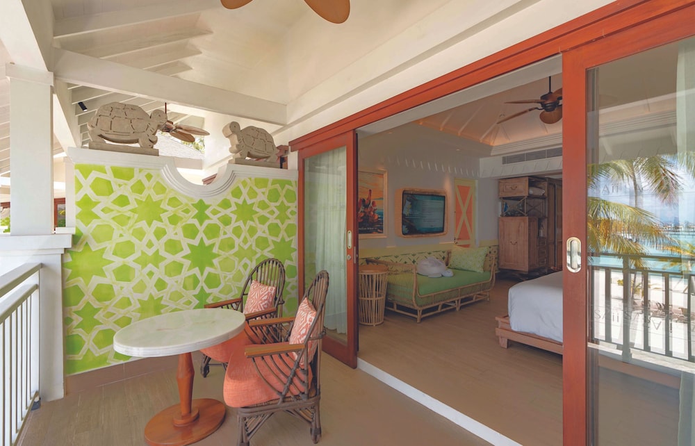 SAii Lagoon Maldives, Curio Collection By Hilton 59