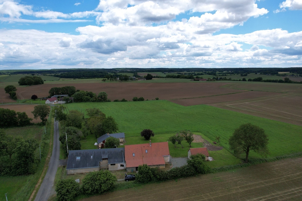Cottage in Saint-vincent Near Le Mans