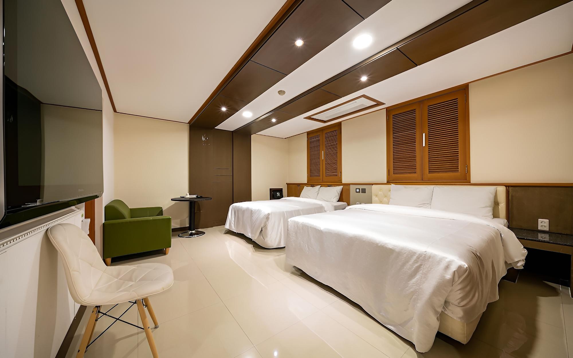 Suwon Guundong Neo view 3