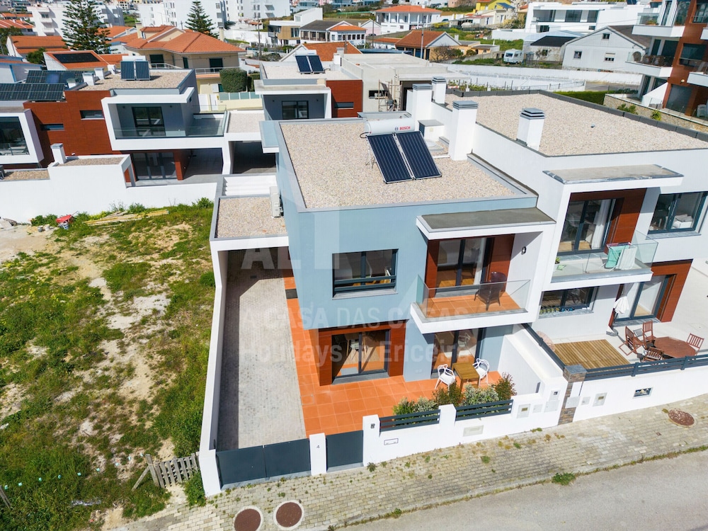Villa Terracota by Acasadascasas