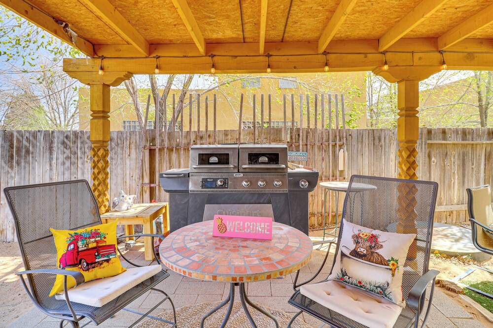 4 Mi to Old Town Plaza: Albuquerque Home w/ Patio
