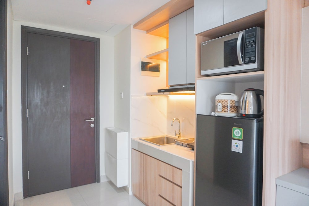 Comfy And Best Deal Studio At Pollux Chadstone Apartment