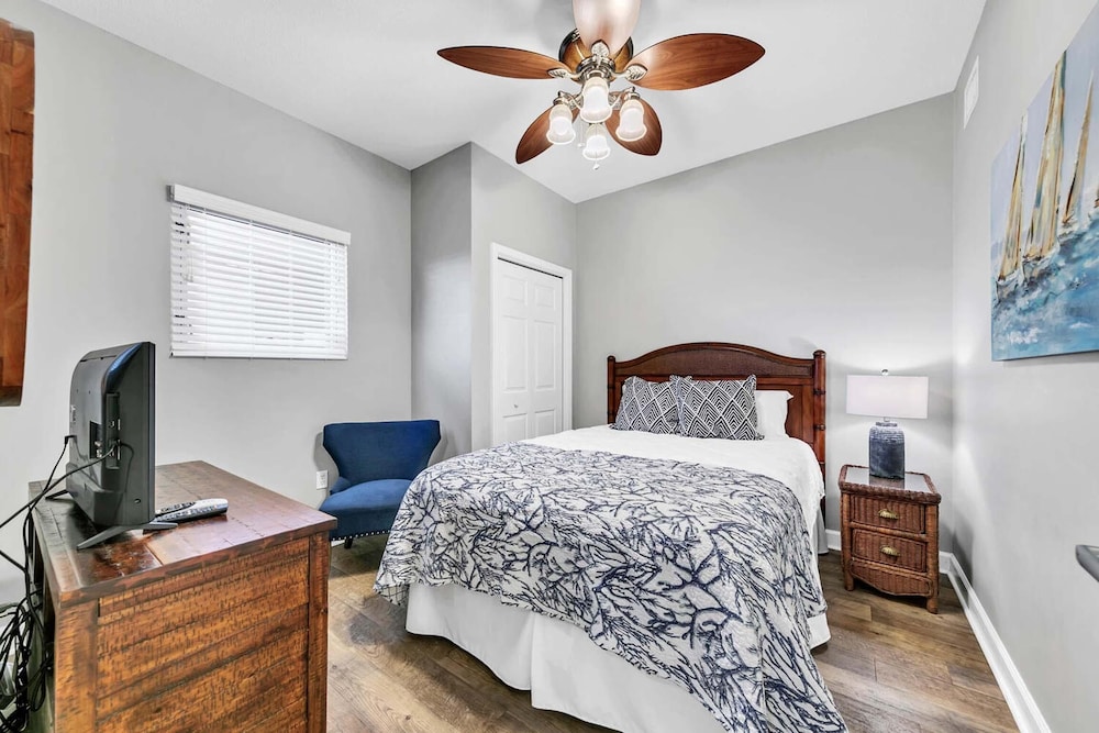 Sterling Reef 303