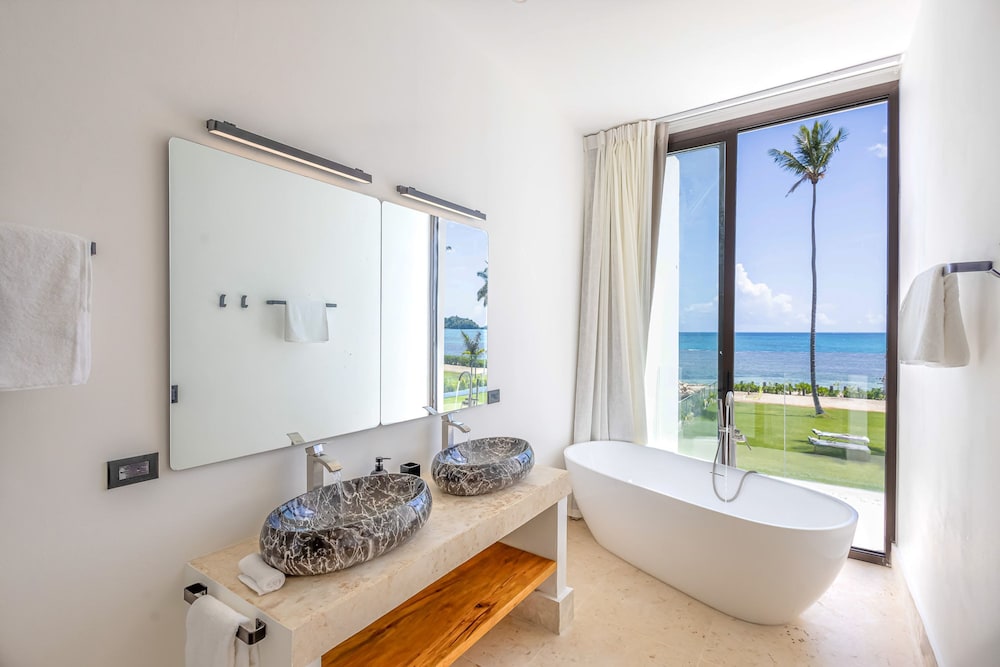 A Tale of Luxury Serenity and Oceanfront Bliss