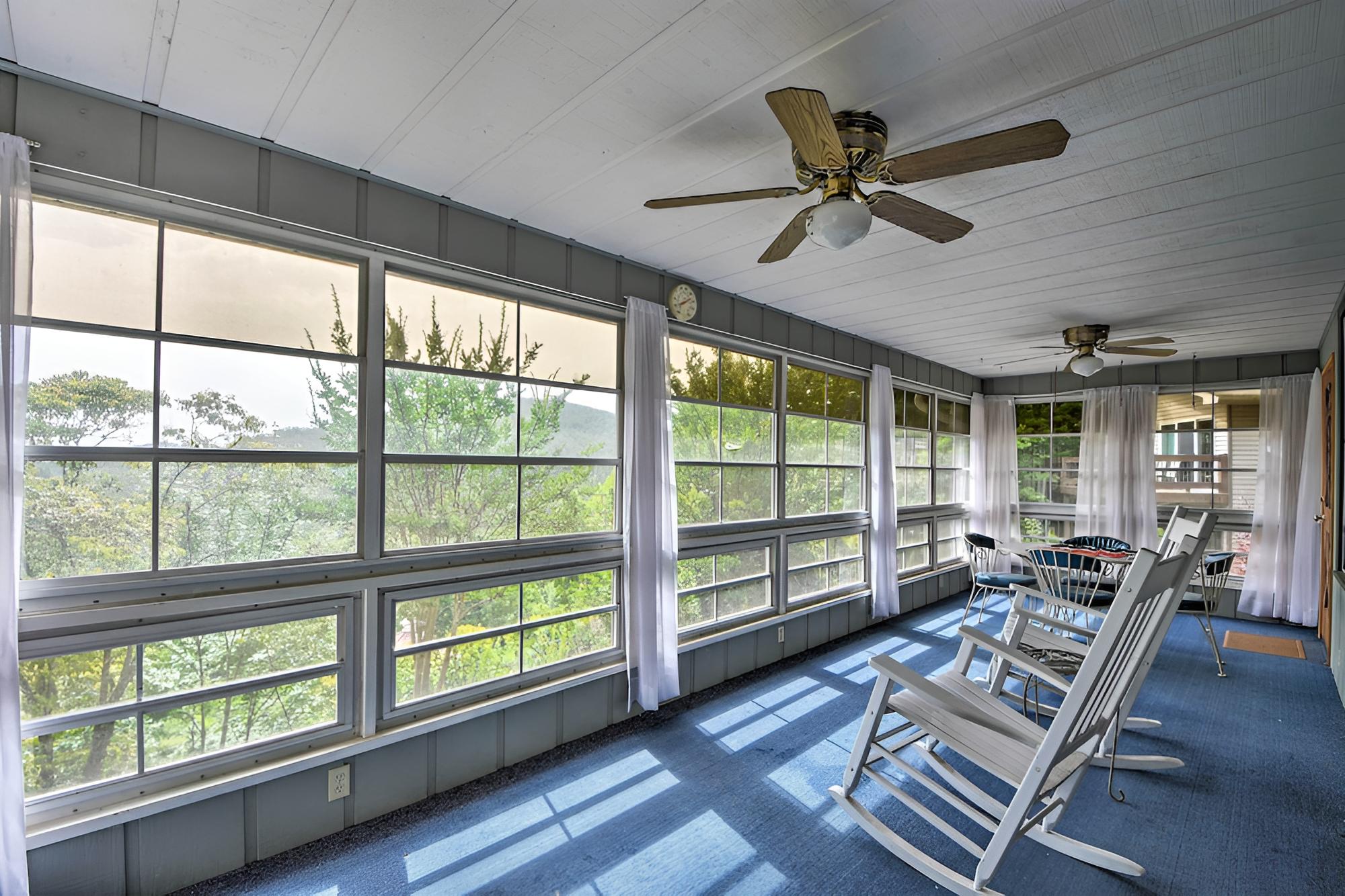 Smoky Mountain Home on 20-acre Lot w/ Poker Room! view 3
