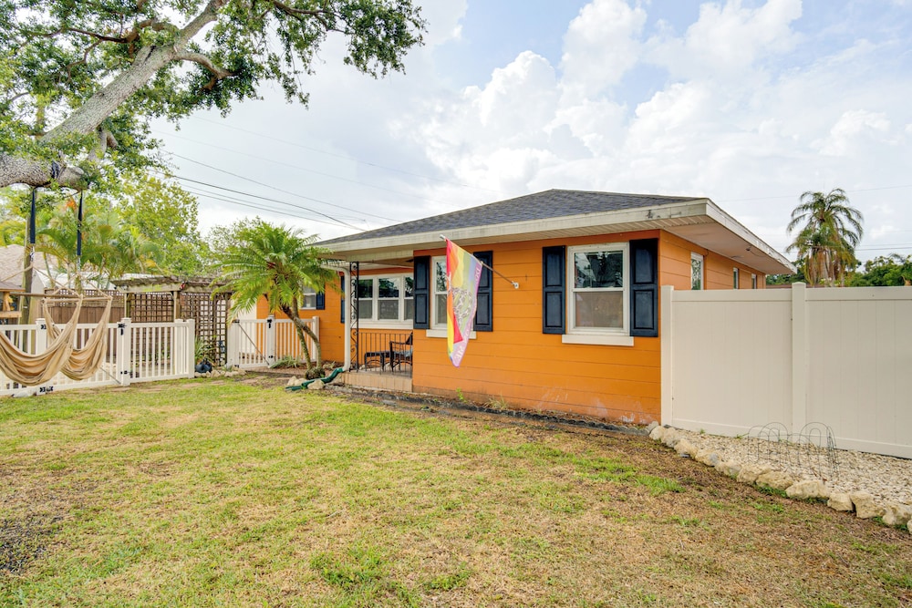 2 Mi to Riverwalk: Gem w/ Private Pool & Yard!