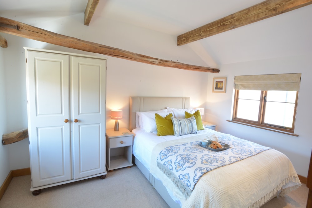 May Barn, Ixworth