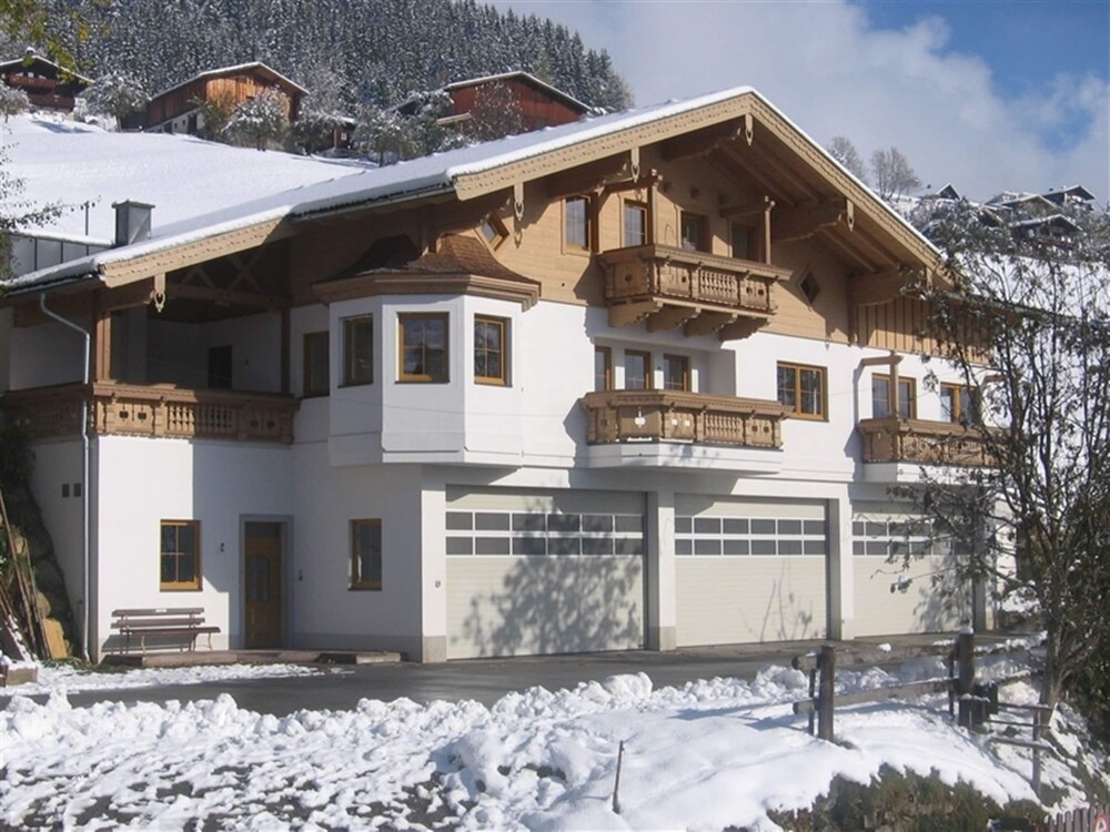 Stunning Apartment Near Forest in Mittersill