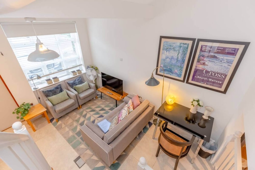 Cosy 1 Bedroom Apartment Near Wimbledon Station