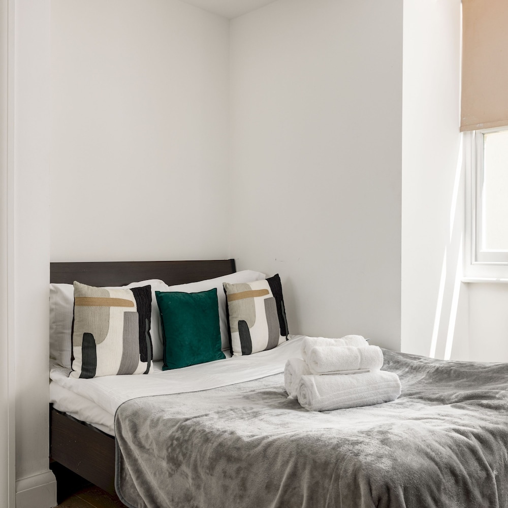 Knightsbridge Studio by Harrods