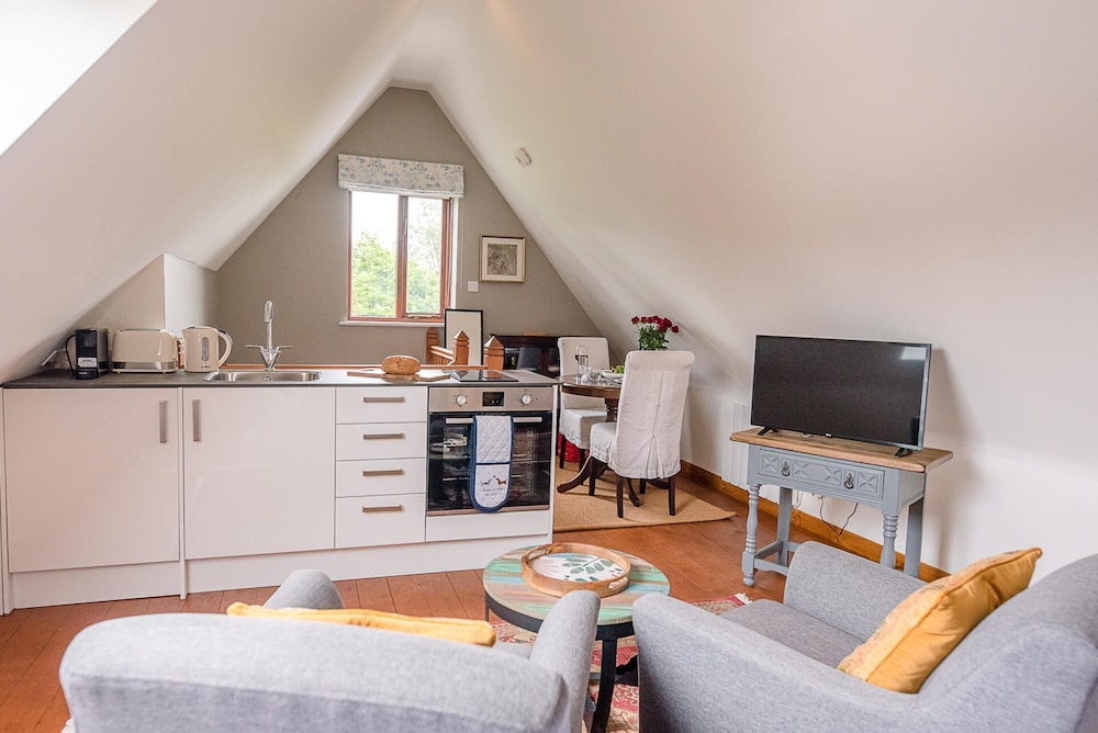 Bury St Edmunds Vacations - Little Dene Lodge Pakenham - Property Image 10