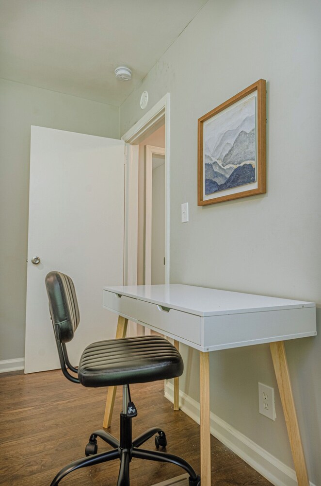 Charming Spacious Home with Game room