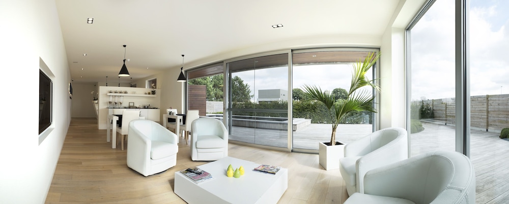 Aquabello view 3