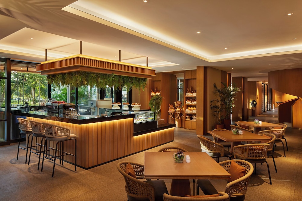 Hotel Tentrem Jakarta 36