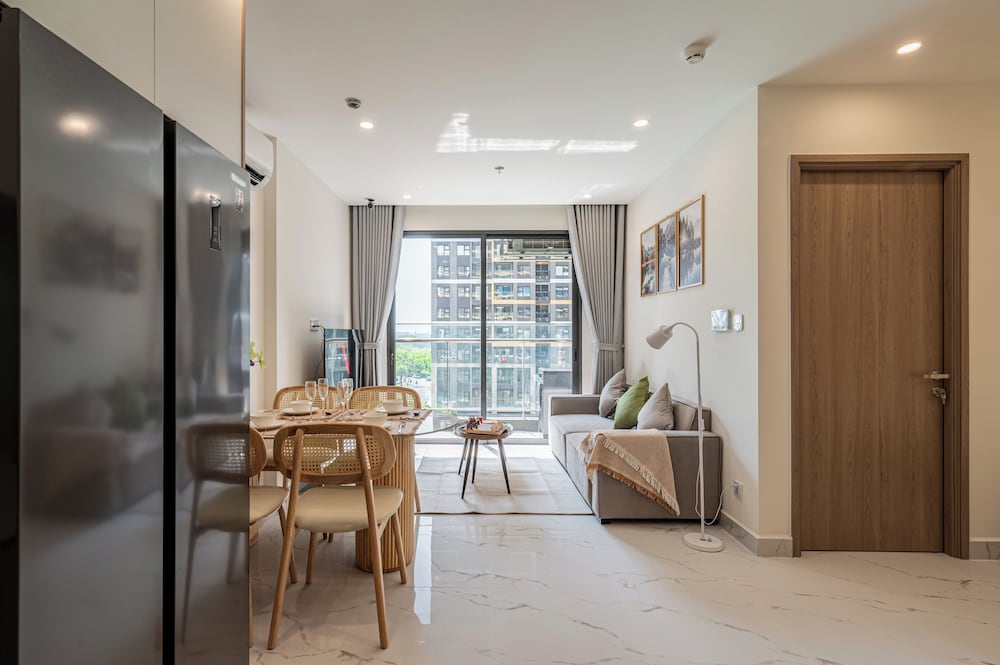 LA Nest 1bed with pool view big deal