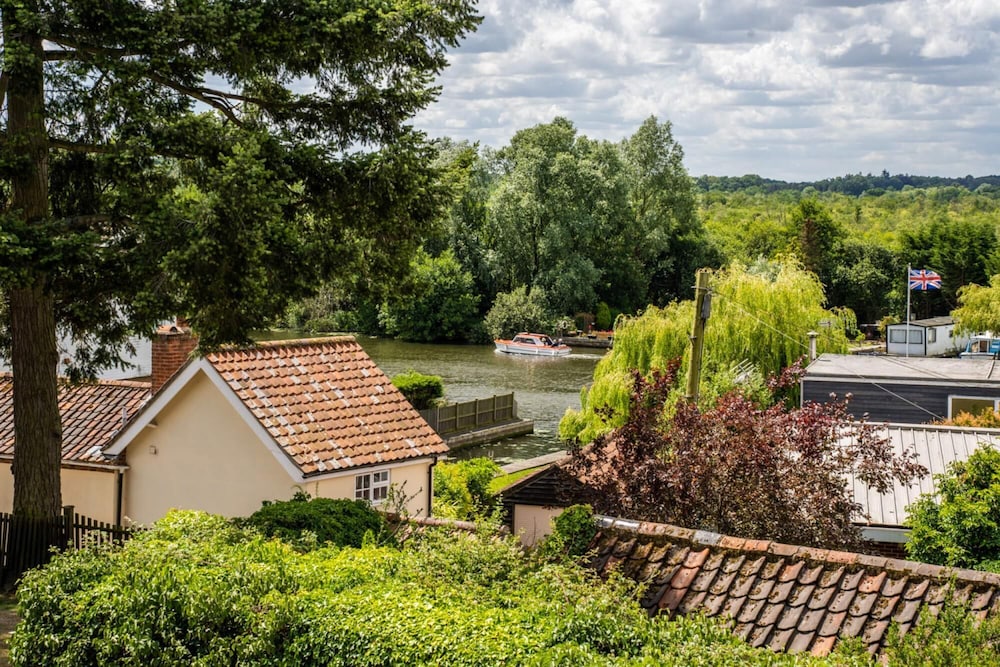 Photo 34
