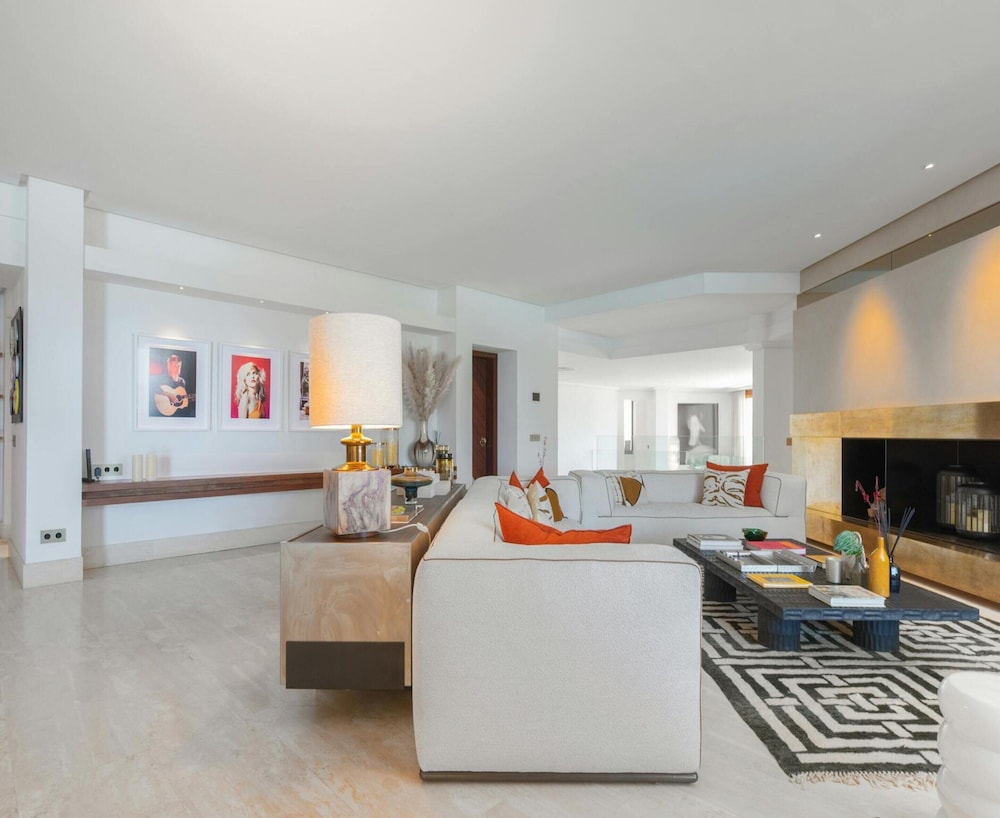 Appealing Villa Near Ibiza Town
