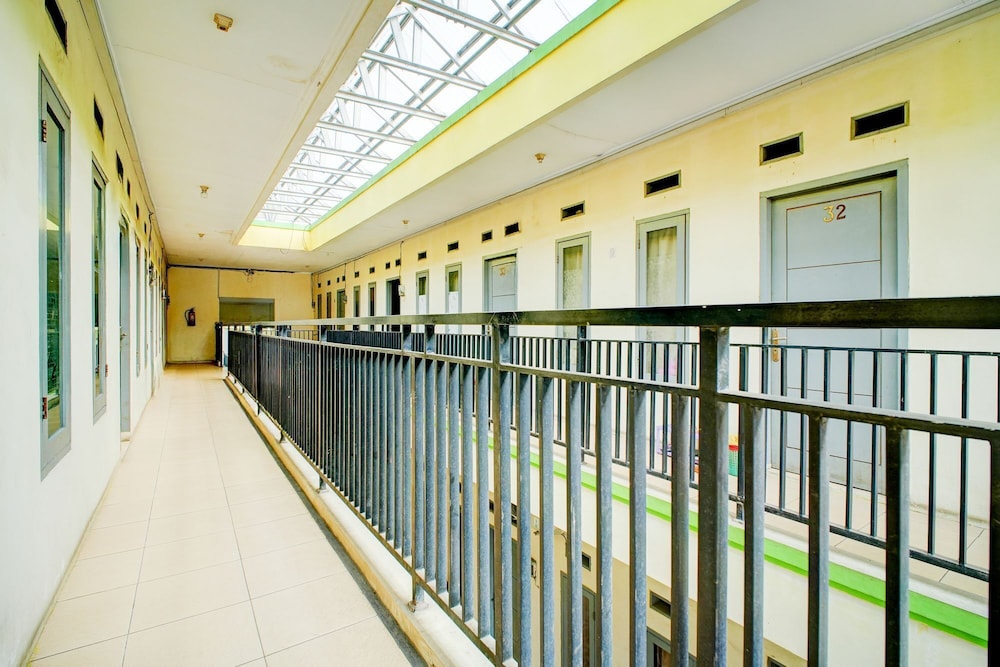 Hotel O Hartini Residence Syariah