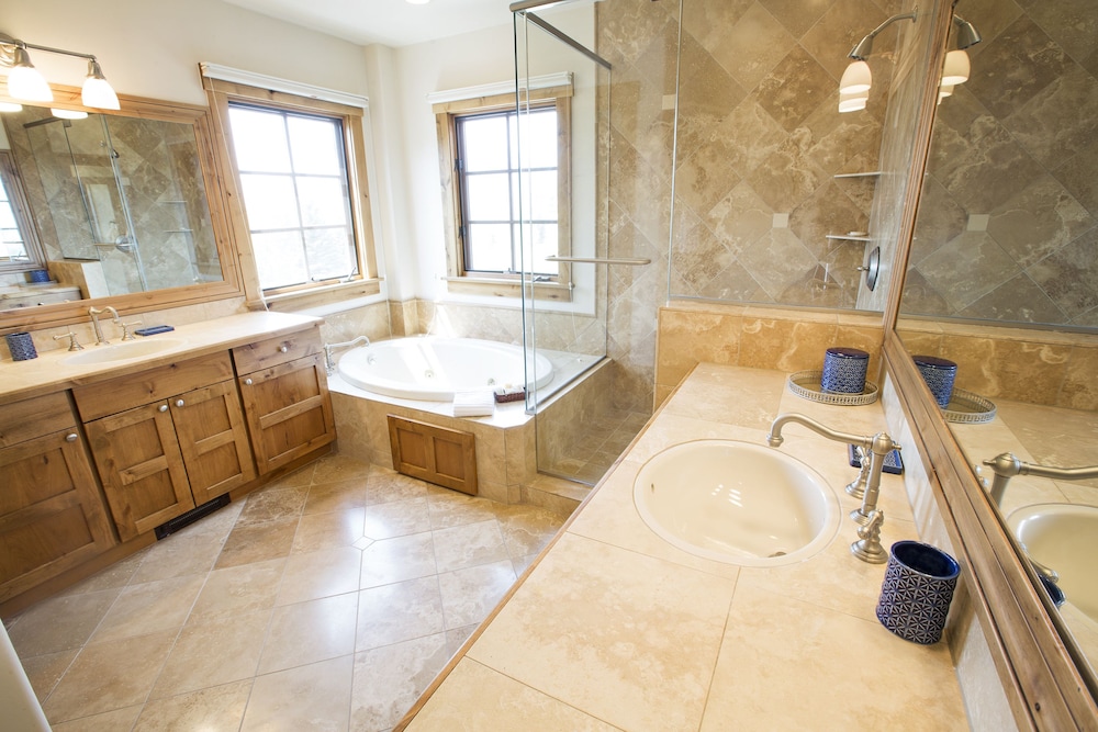 WestWall Lodge - Property Image 117