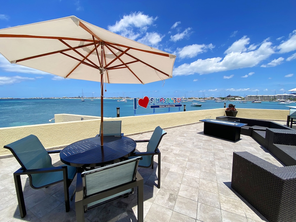 Simpson Bay Resort Marina & Spa 81