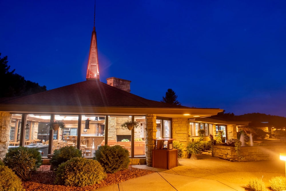 Spring Valley Inn