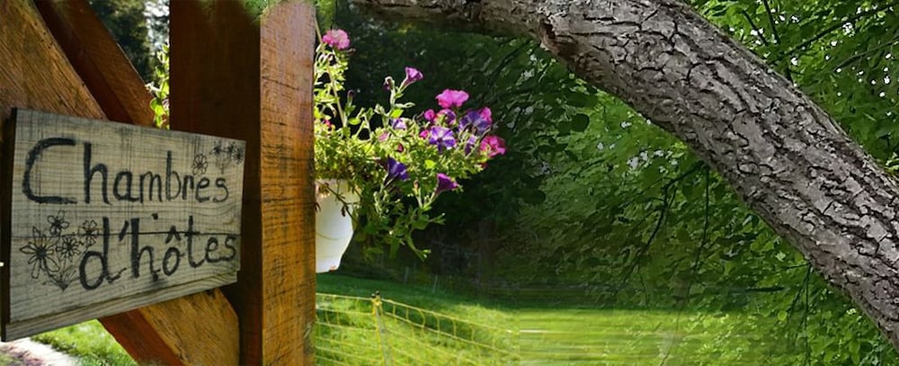 Les Hauts Du Val - chambres d'hotes view 2