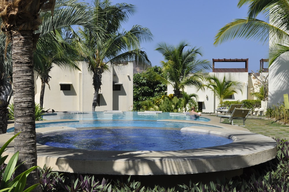 Tropical Gardens