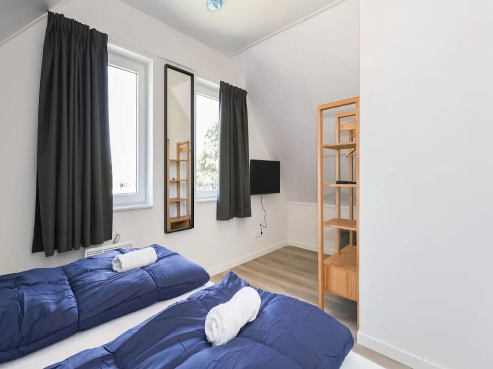 Holiday Home in Simonshaven Near Lake Beach view 4