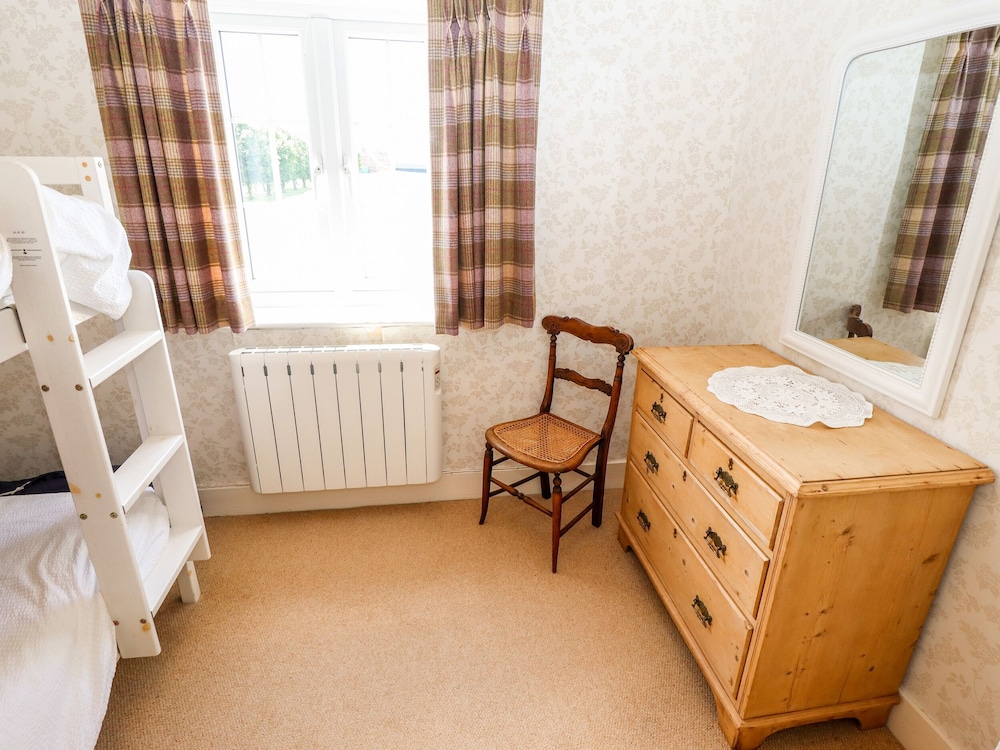 East Farm Cottage