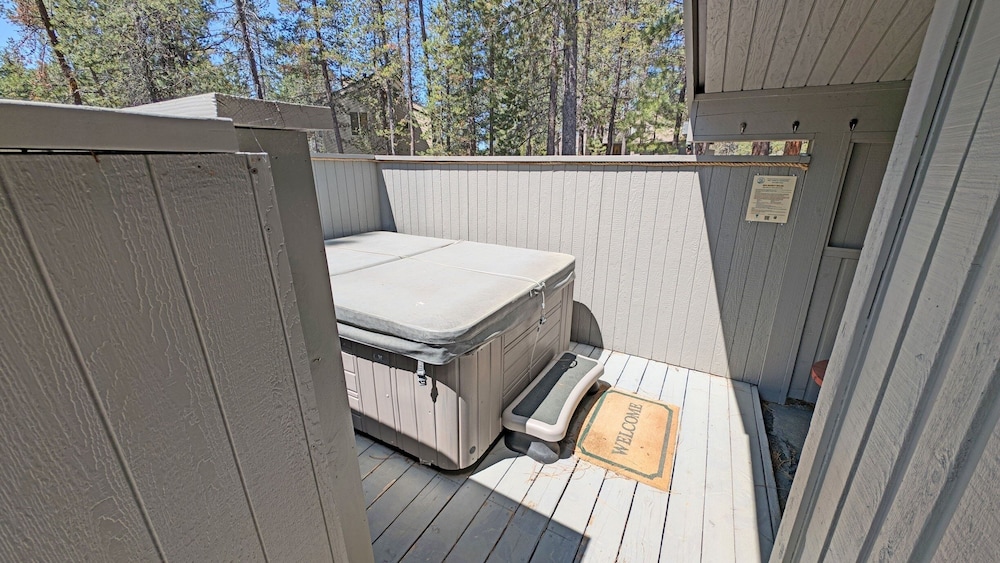 Red Fir 20 3 Bedroom Home