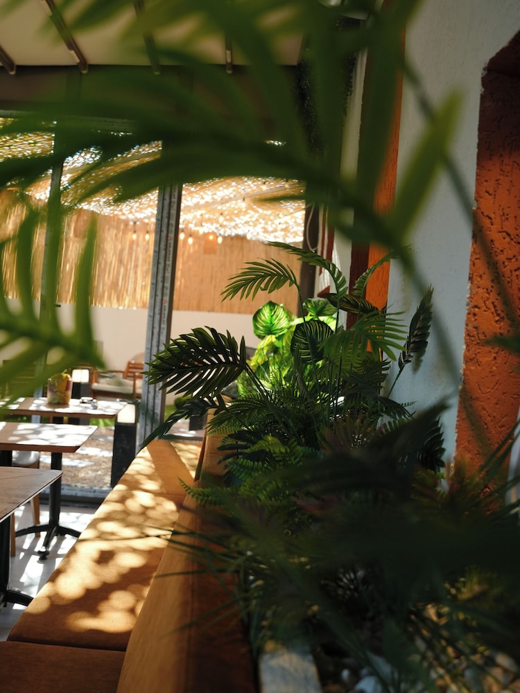 Bonnie City Hotel - Image 55