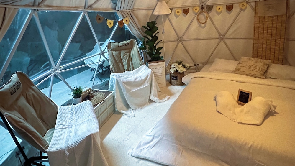 Camping Land