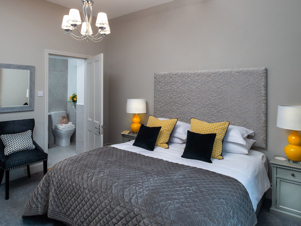 Oakdene Country House