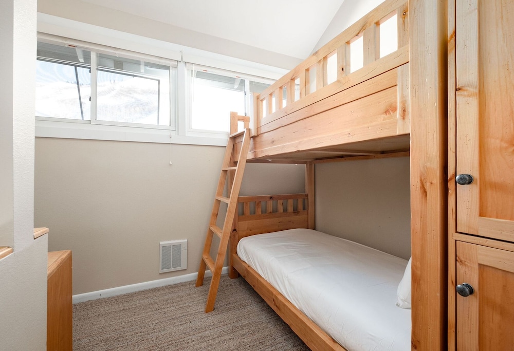 Park City Ski Resort UT - Snow Flower Vacation Homes