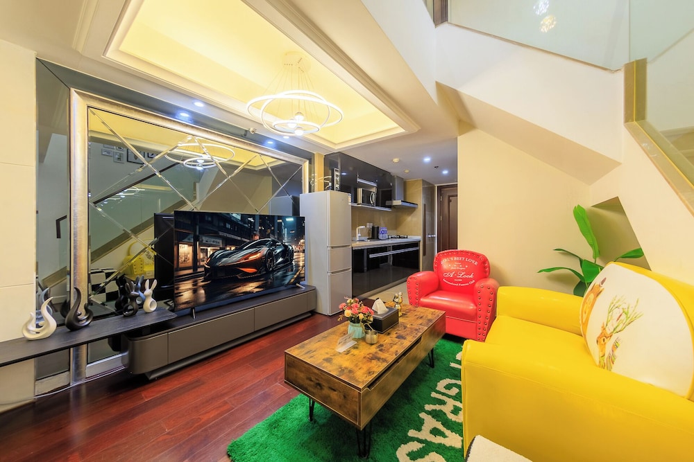 Beijing Sanlitun area duplex apartment