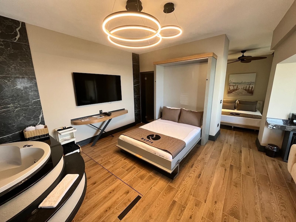 Rudis Otel - Image 24