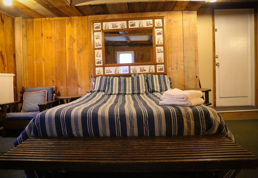 Plymouth Vacations - Salt Ash Inn - Property Image 113