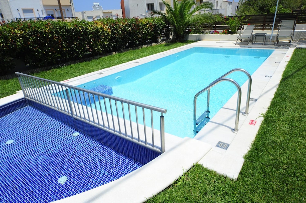 Villa Orsalia With Private Pool