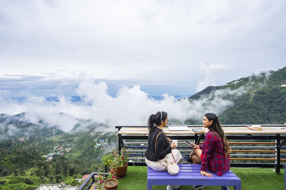 goSTOPS Mussoorie Library Road