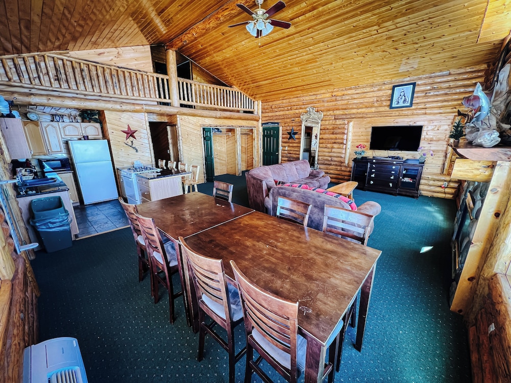 River Property Management LLC