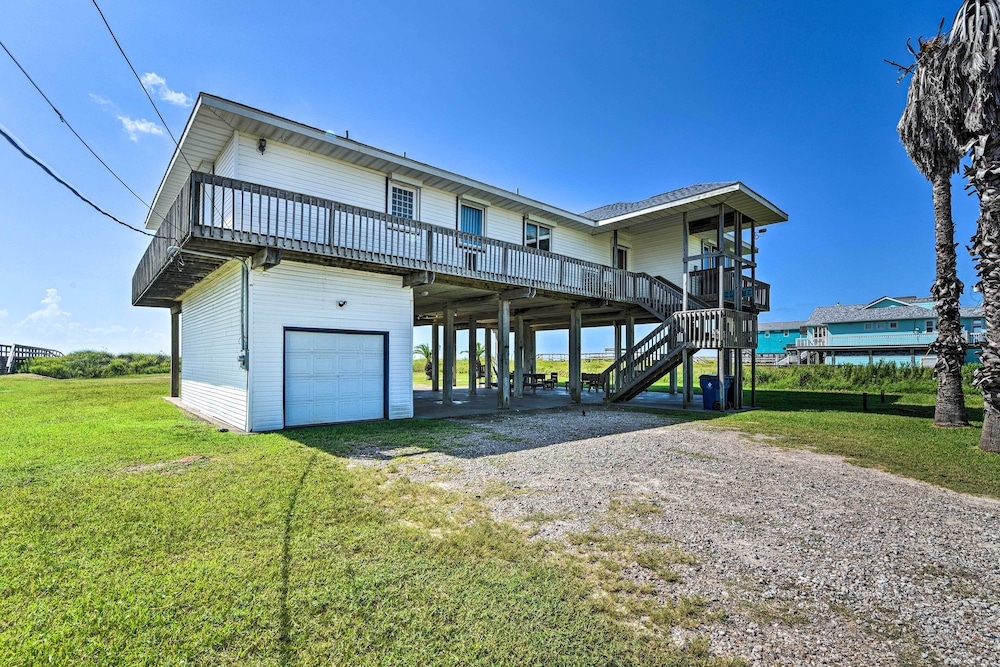 Beach Access: Renovated 'casa Bonita Surfside' view 3
