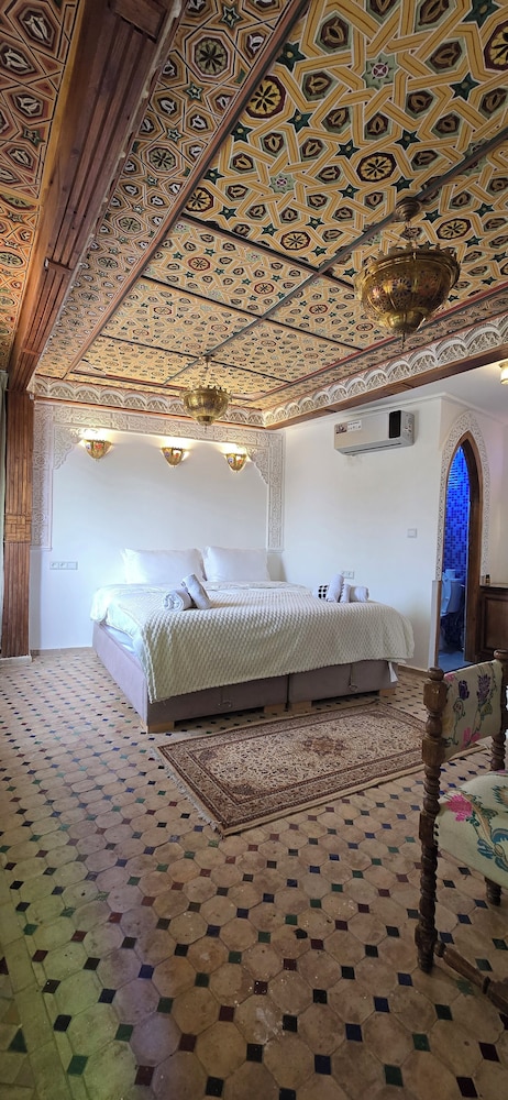 RIAD RAHBA FEZ