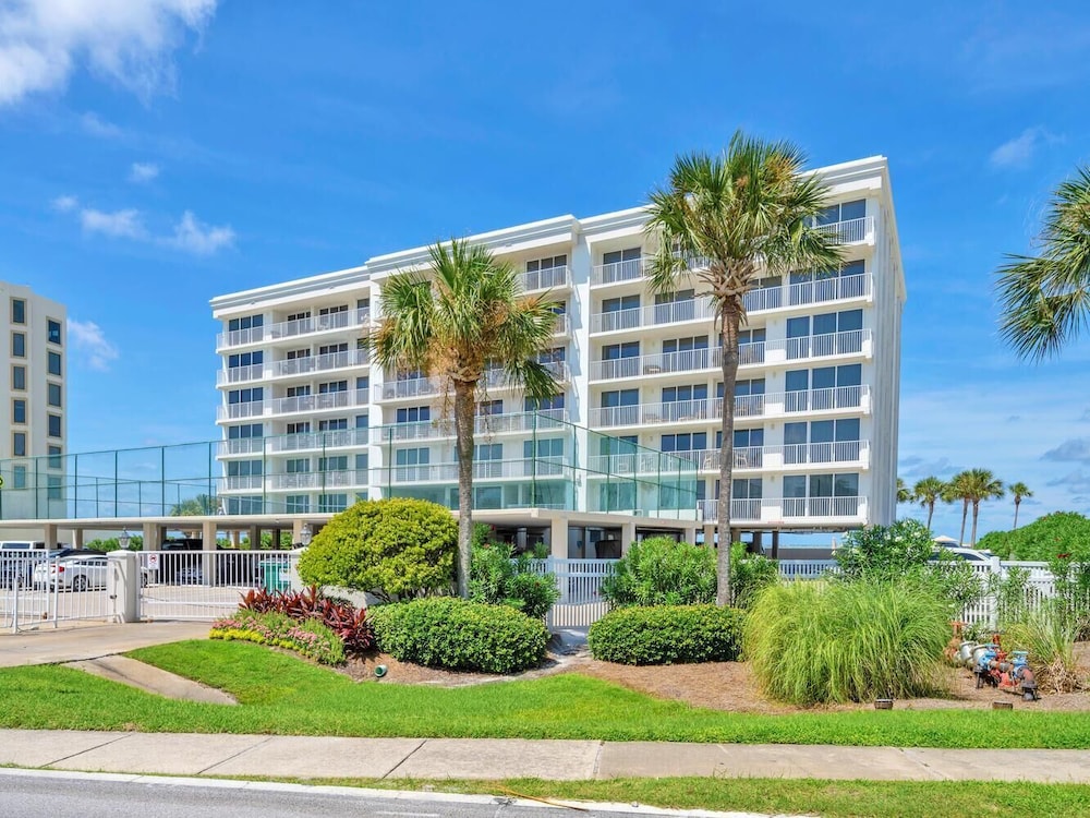 Waterview Towers 201