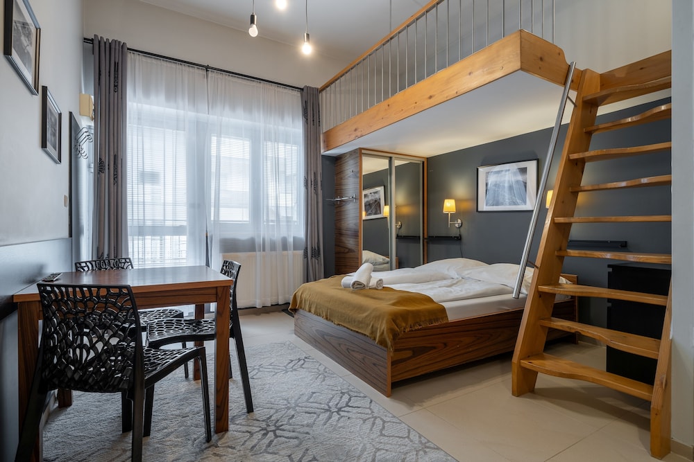 RentPlanet - Apartamenty Brzozowa