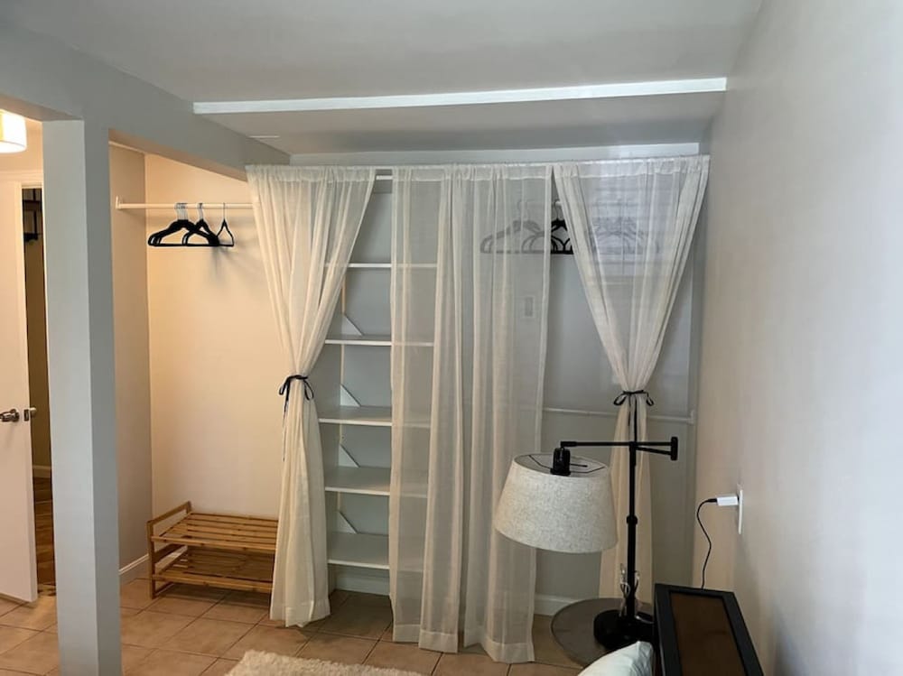 Lovely Two Bedroom Condo in South Boston